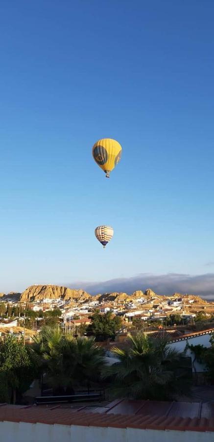 Cueva Alegria Guest House Guadix Exterior photo